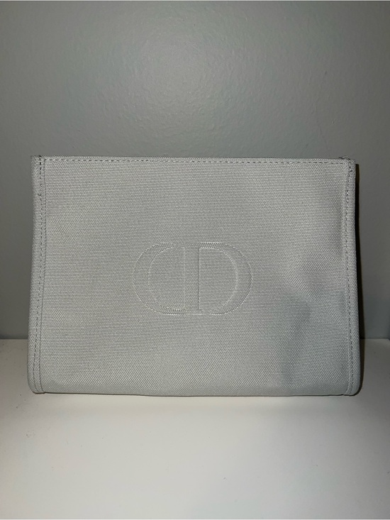 Dior Handbags - Dior Makeup Bag